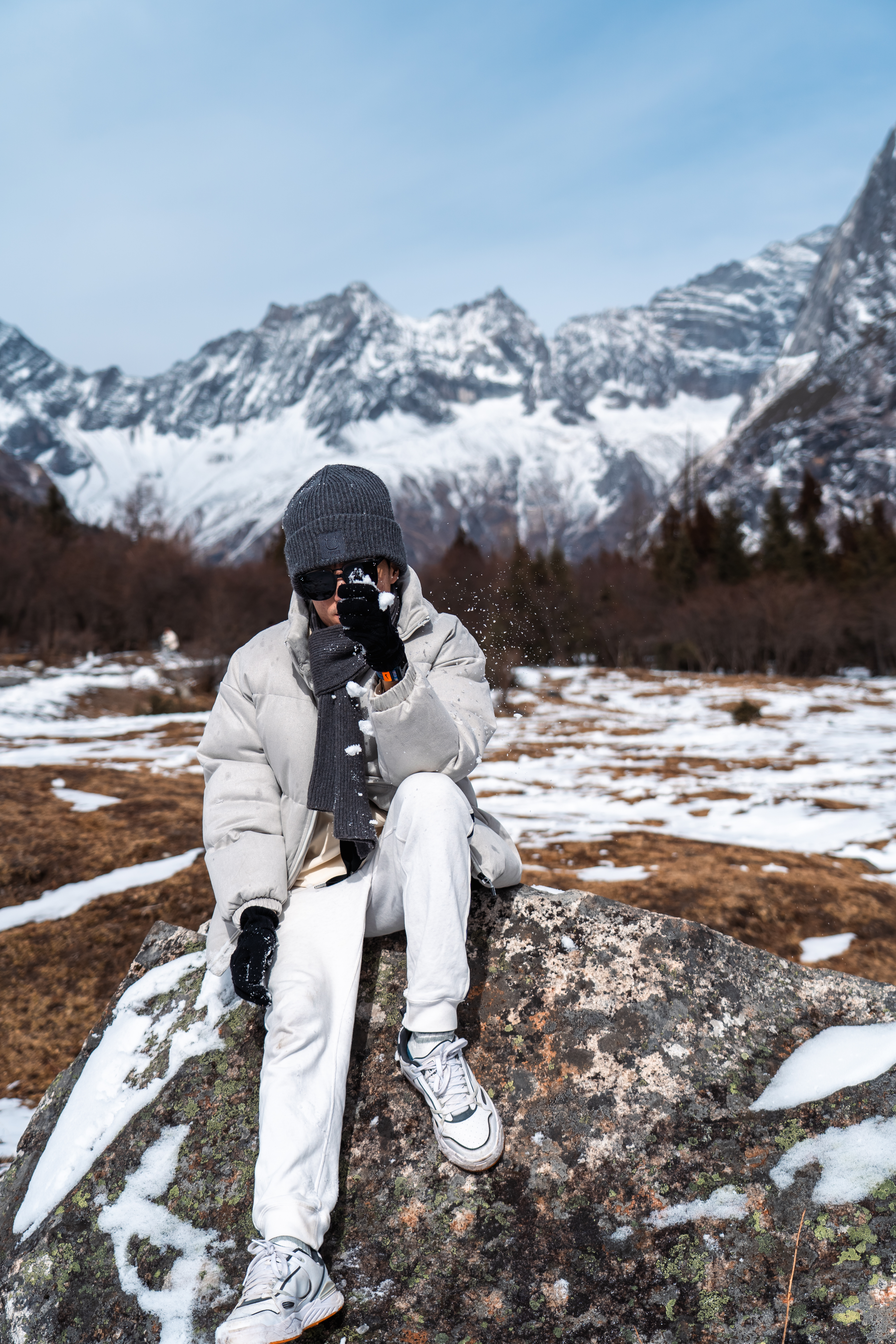 云与雪峰